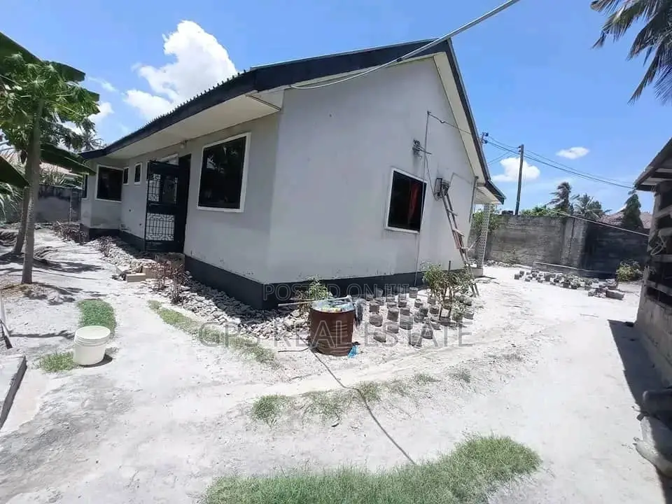 4bdrm House in Gongo La Mboto, Ilala for sale