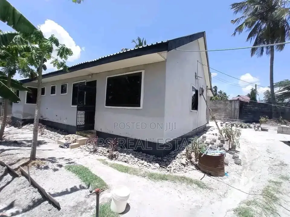 4bdrm House in Gongo La Mboto, Ilala for sale