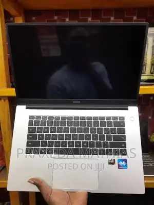 Laptop Huawei Matebook D 15 16GB AMD Ryzen 7 SSD 512GB