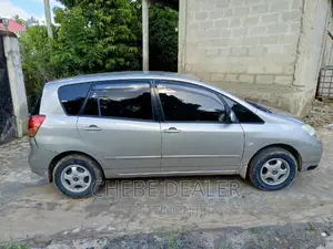 Toyota Corolla Spacio 1.5 V 2003 Gold