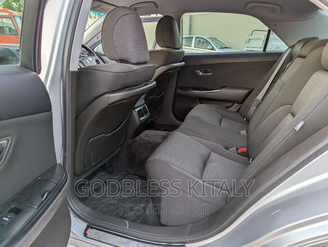 Toyota Crown 2009 Silver