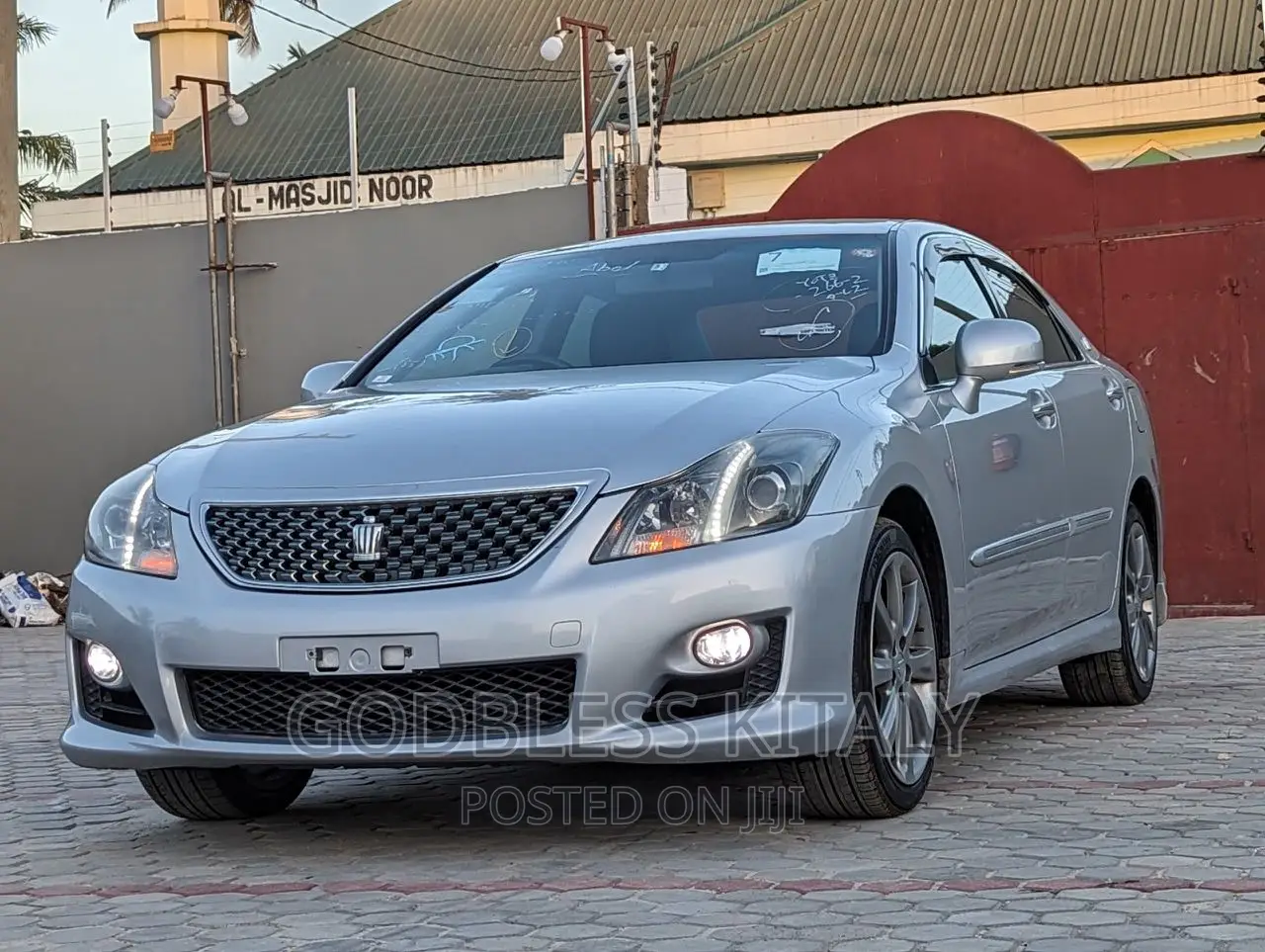 Toyota Crown 2009 Silver