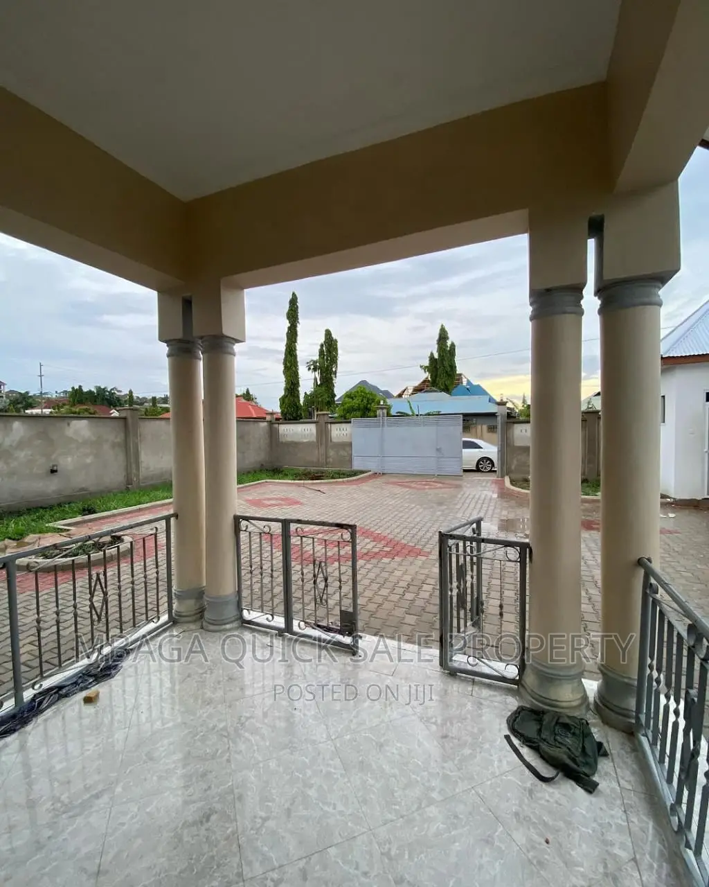 4bdrm Bungalow in Newbie Mpiji, Mbweni for rent