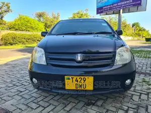 Toyota IST 2003 Black