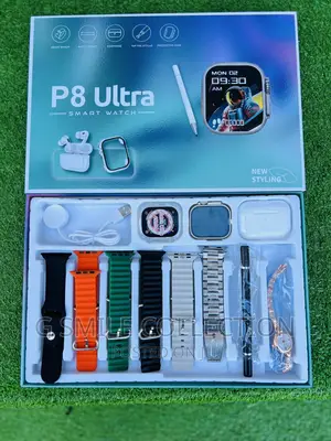 P8 Ultra Smartwatch