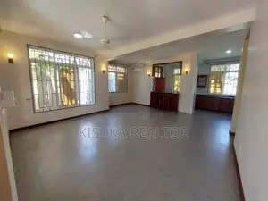6bdrm House in Ada Estate for rent
