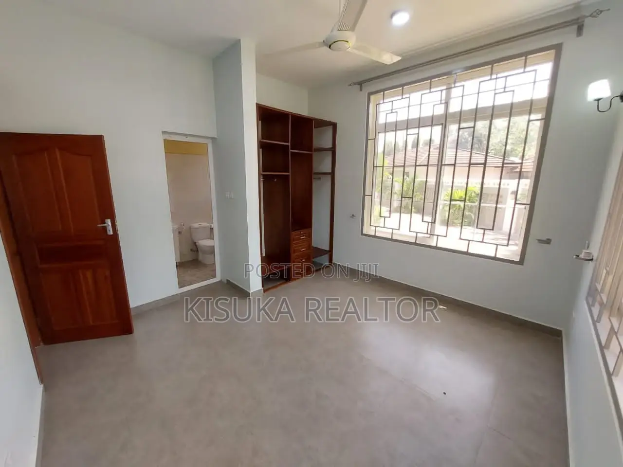 6bdrm House in Ada Estate for rent