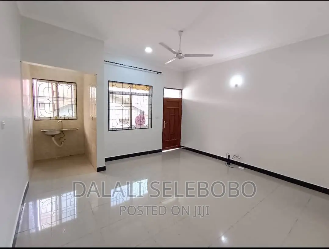 1bdrm House in Kimara Stop Over for rent