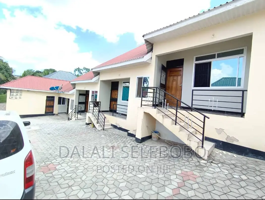1bdrm House in Kimara Stop Over for rent