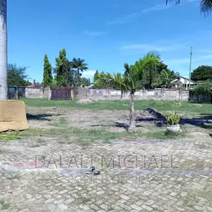 Plot for Sale Bahari Beach!#!