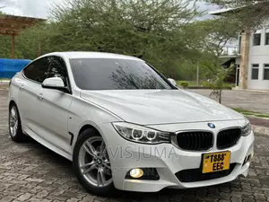 BMW 320i 2013 White