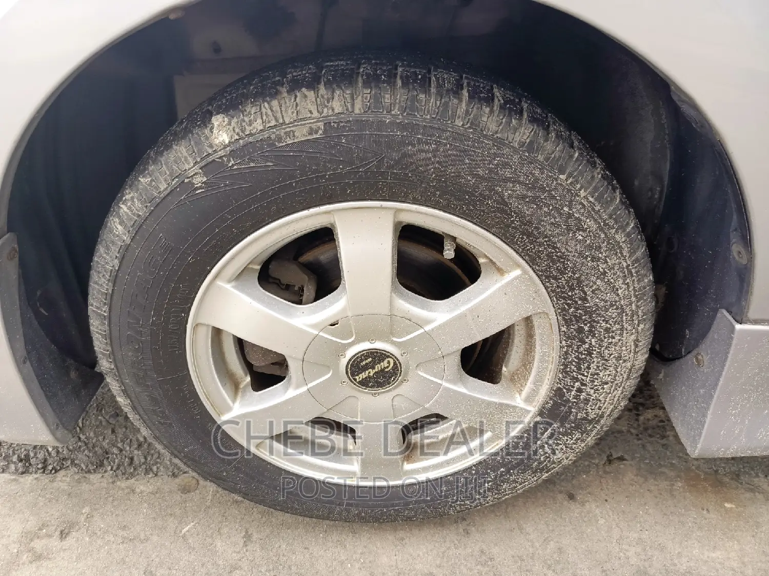Toyota Sienta 2004 Silver