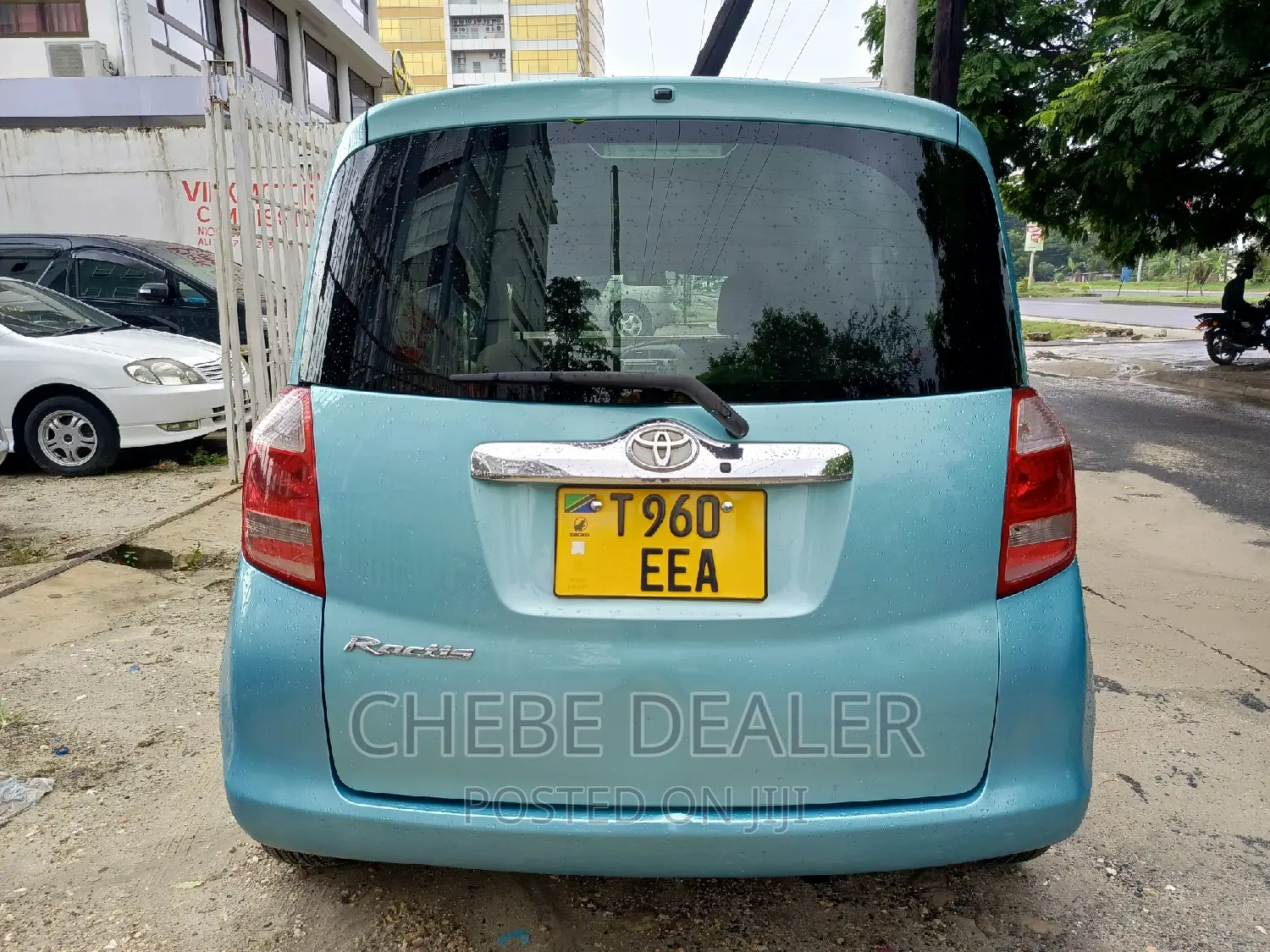 Toyota Ractis 1.3 FWD 2005 Blue