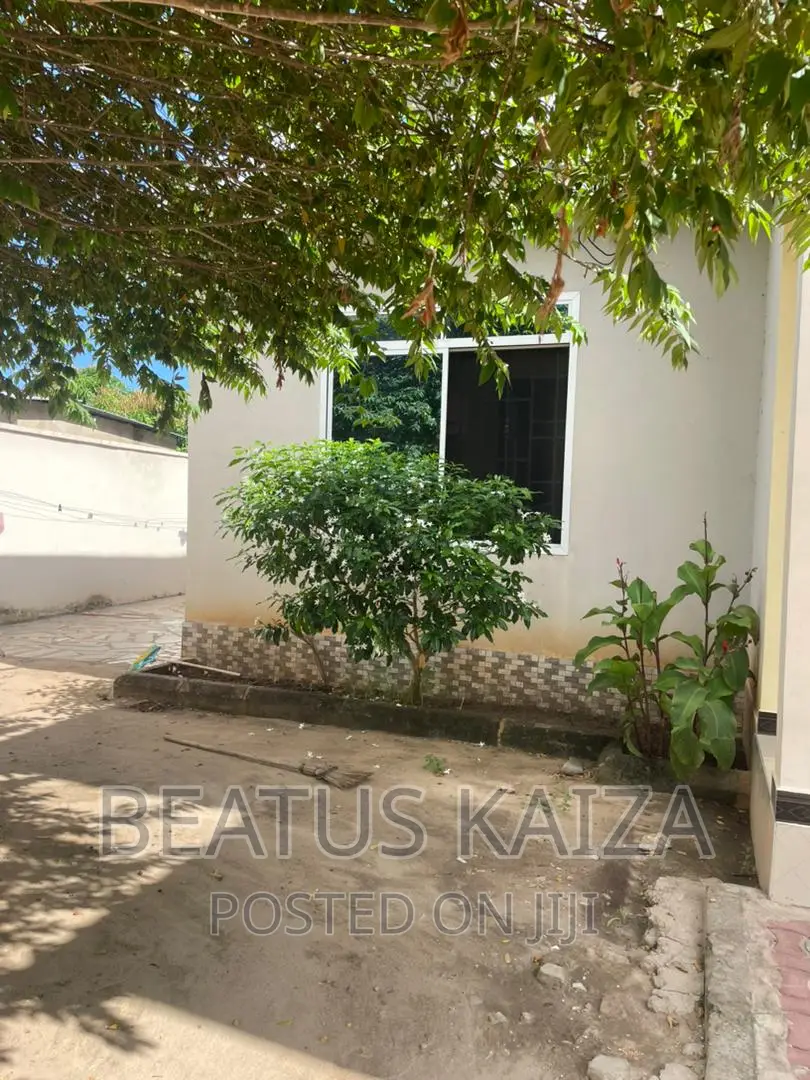 Furnished 3bdrm House in Kibugumo Kigamboni for sale