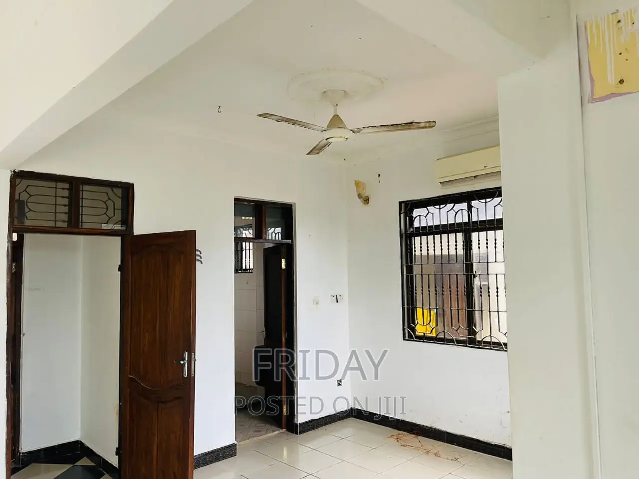 4bdrm Block of Flats in Rungwe Magari, Kinondoni for sale