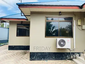 4bdrm Block of Flats in Rungwe Magari, Kinondoni for sale