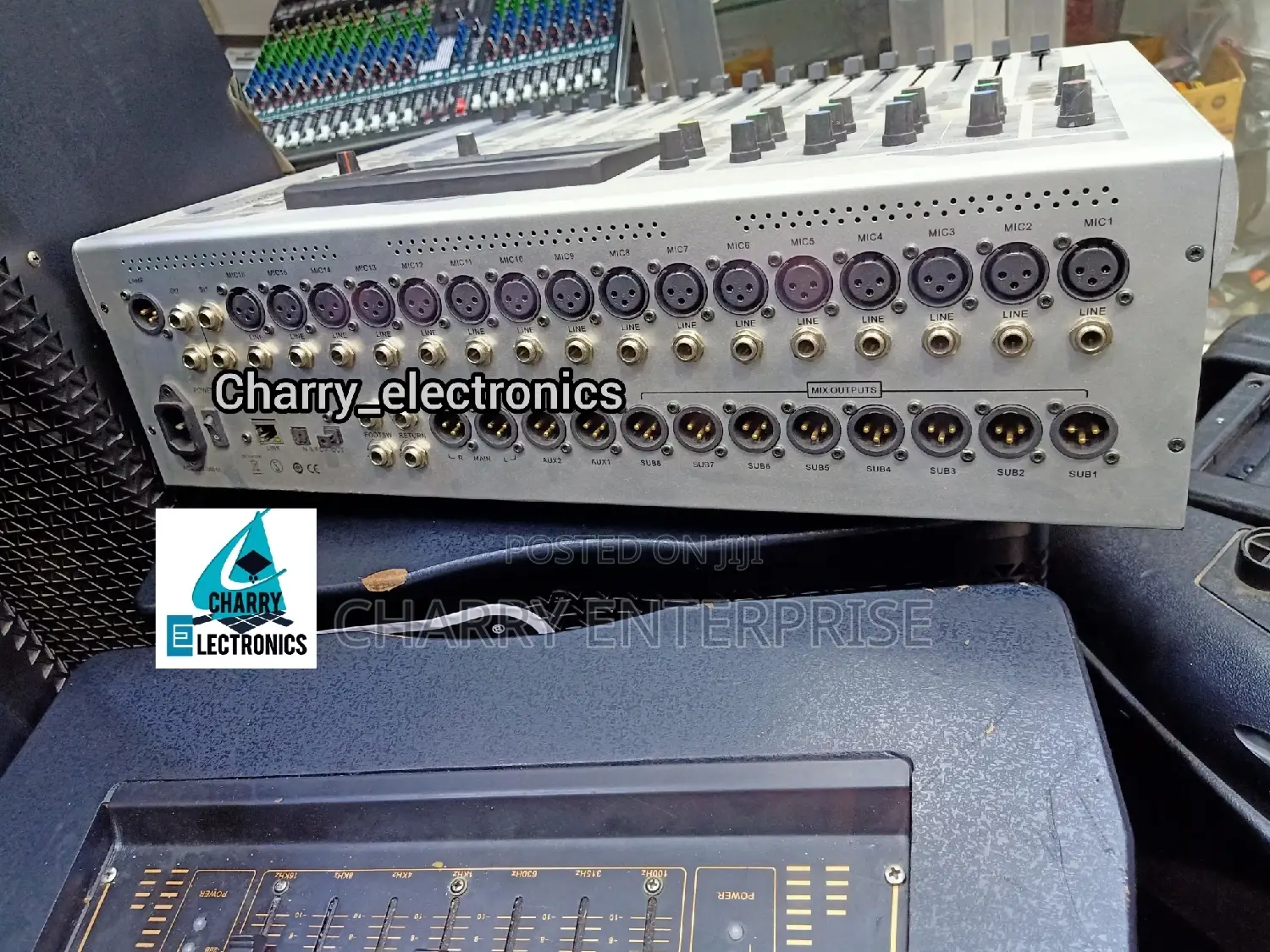 Soundsoft Powerful Digital Music Mixer 16 Channel/ Njia16