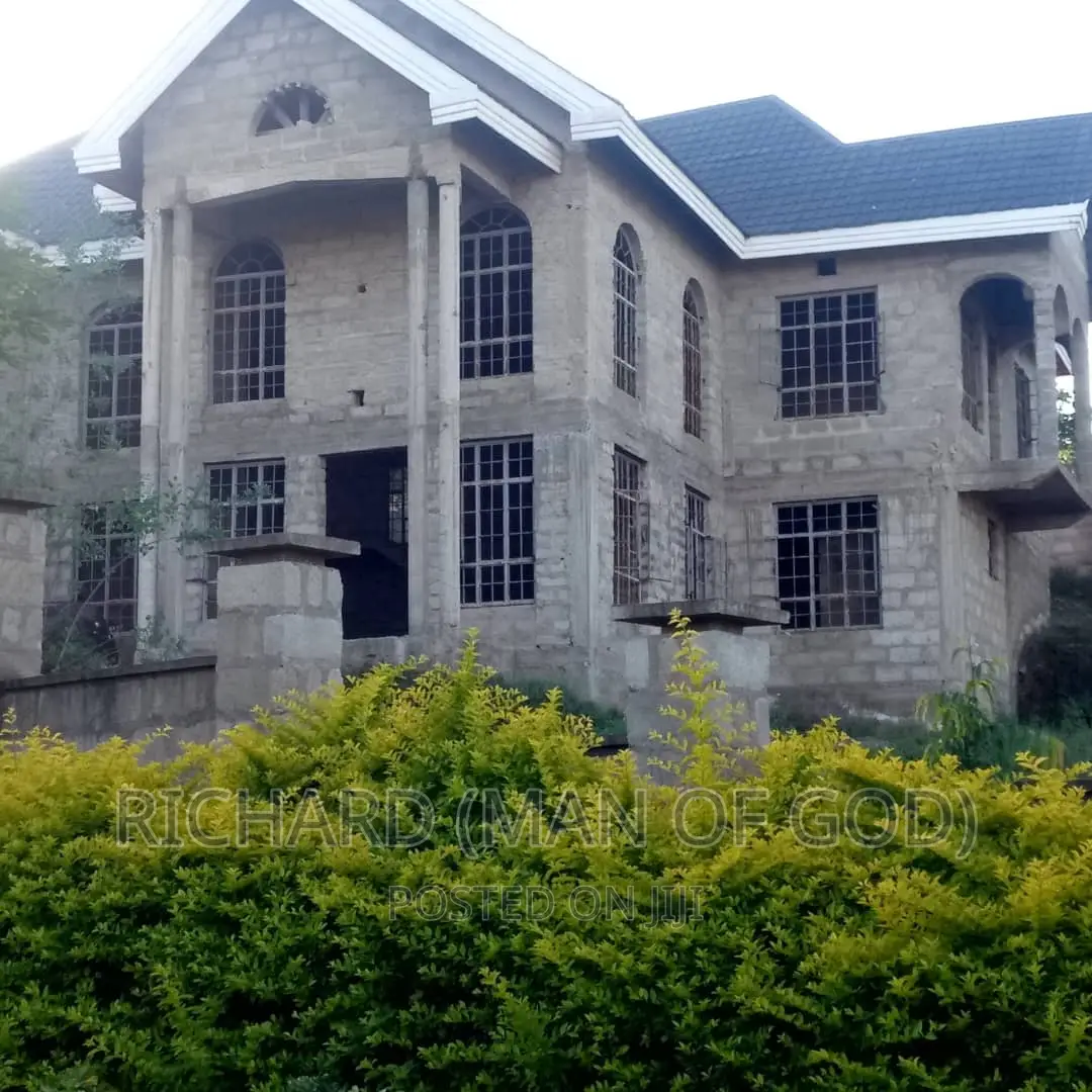6bdrm Bungalow in Arusha for sale