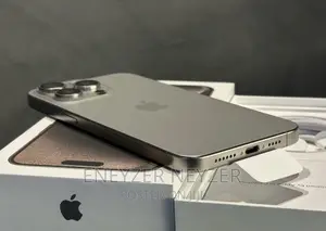 New Apple iPhone 15 Pro Max 256 GB Black