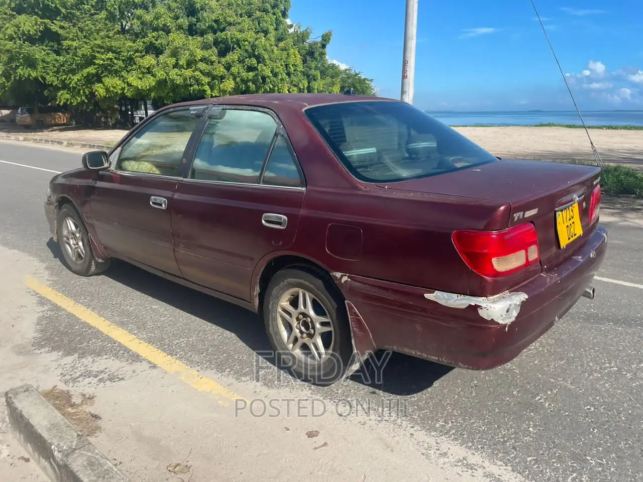 Toyota Carina 1.5 FWD Sedan 2001 Red