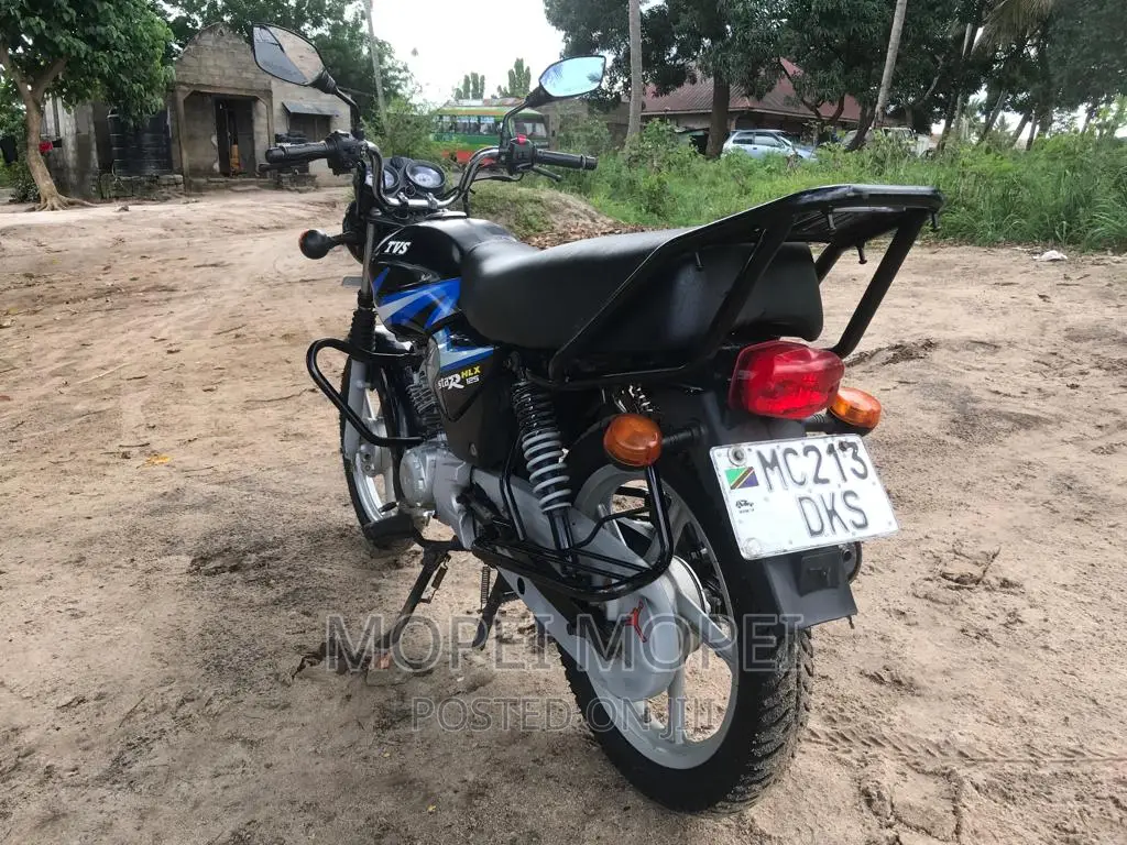 TVS HLX 125 2022 Black