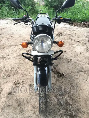 TVS HLX 125 2022 Black