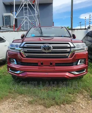 Toyota Land Cruiser 2017 Red