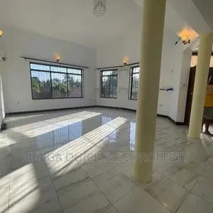 5bdrm House in Mbezi Beach  Efm for rent