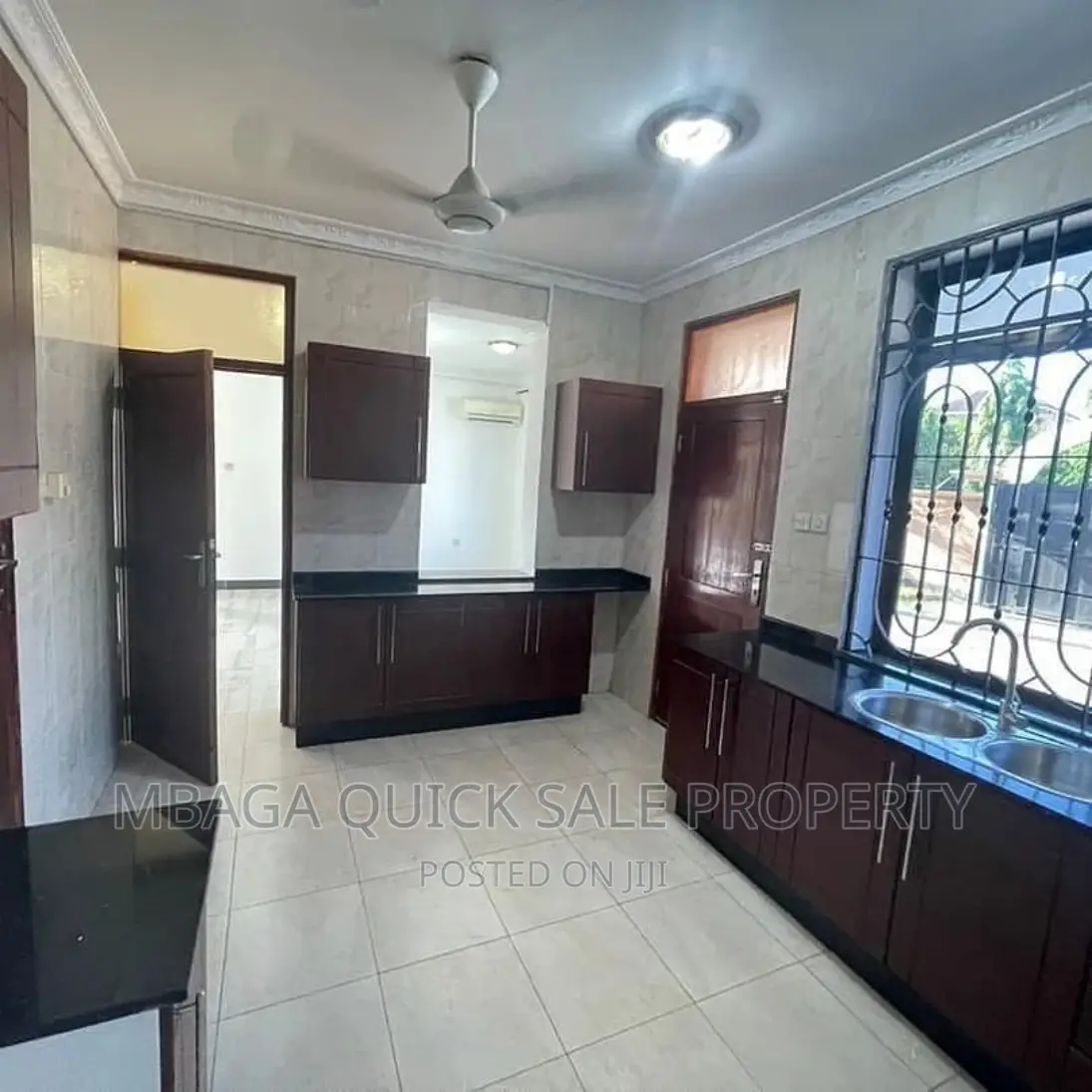 5bdrm House in Mbezi Beach  Efm for rent