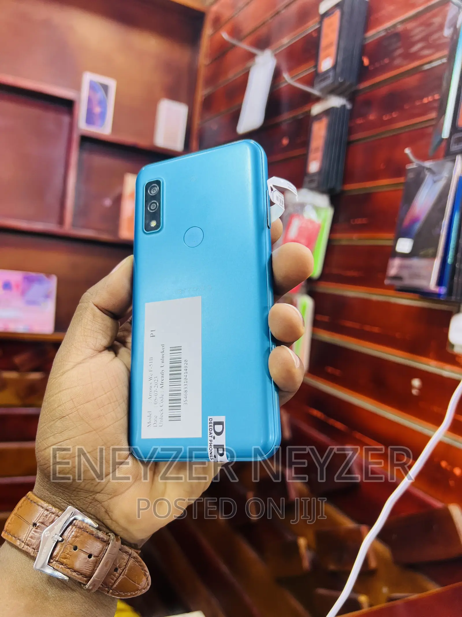 Fujitsu Arrows We F-51B 64 GB Blue