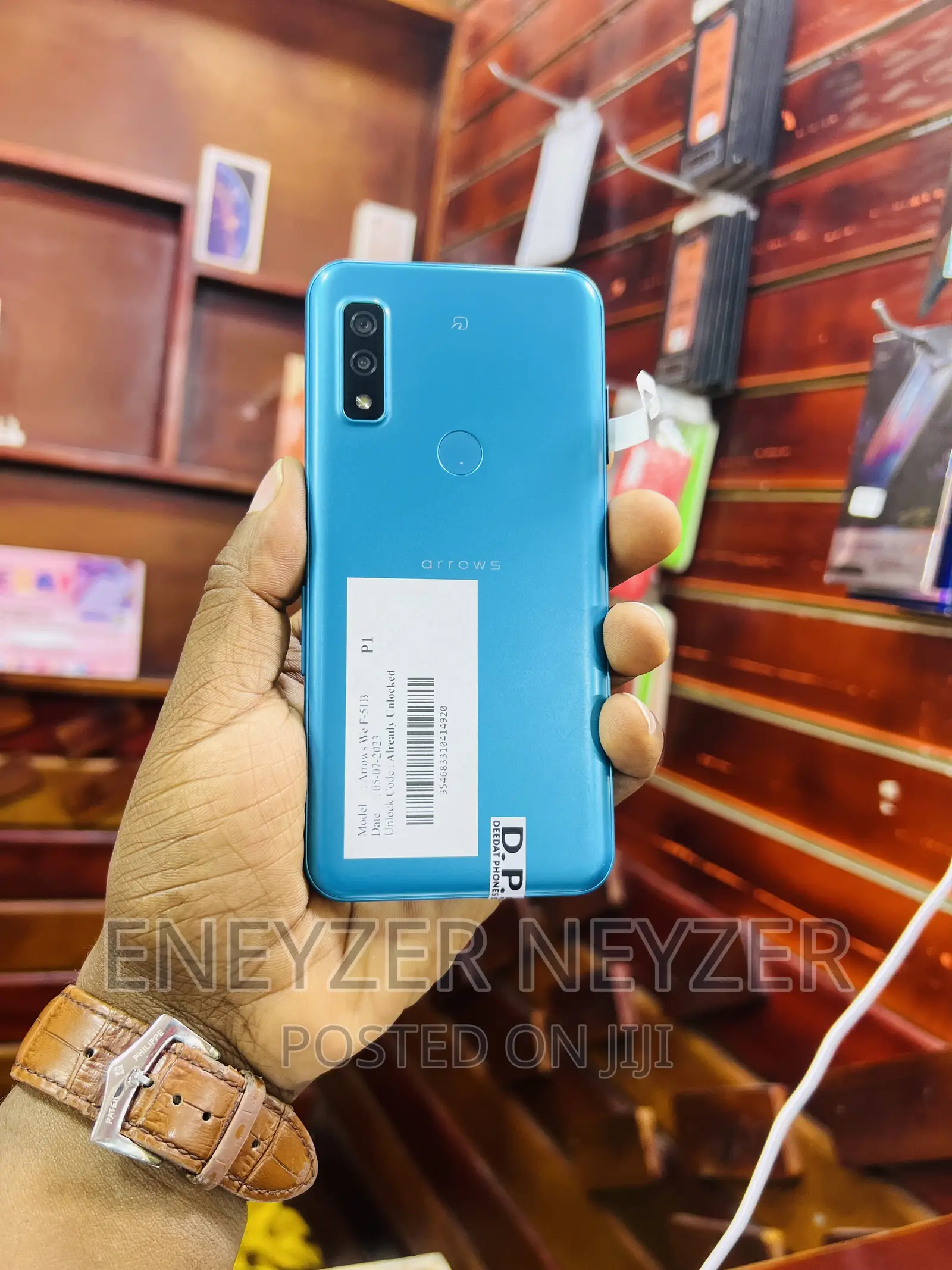 Fujitsu Arrows We F-51B 64 GB Blue