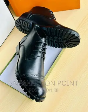 Brand New Official Shoes Pure Leather