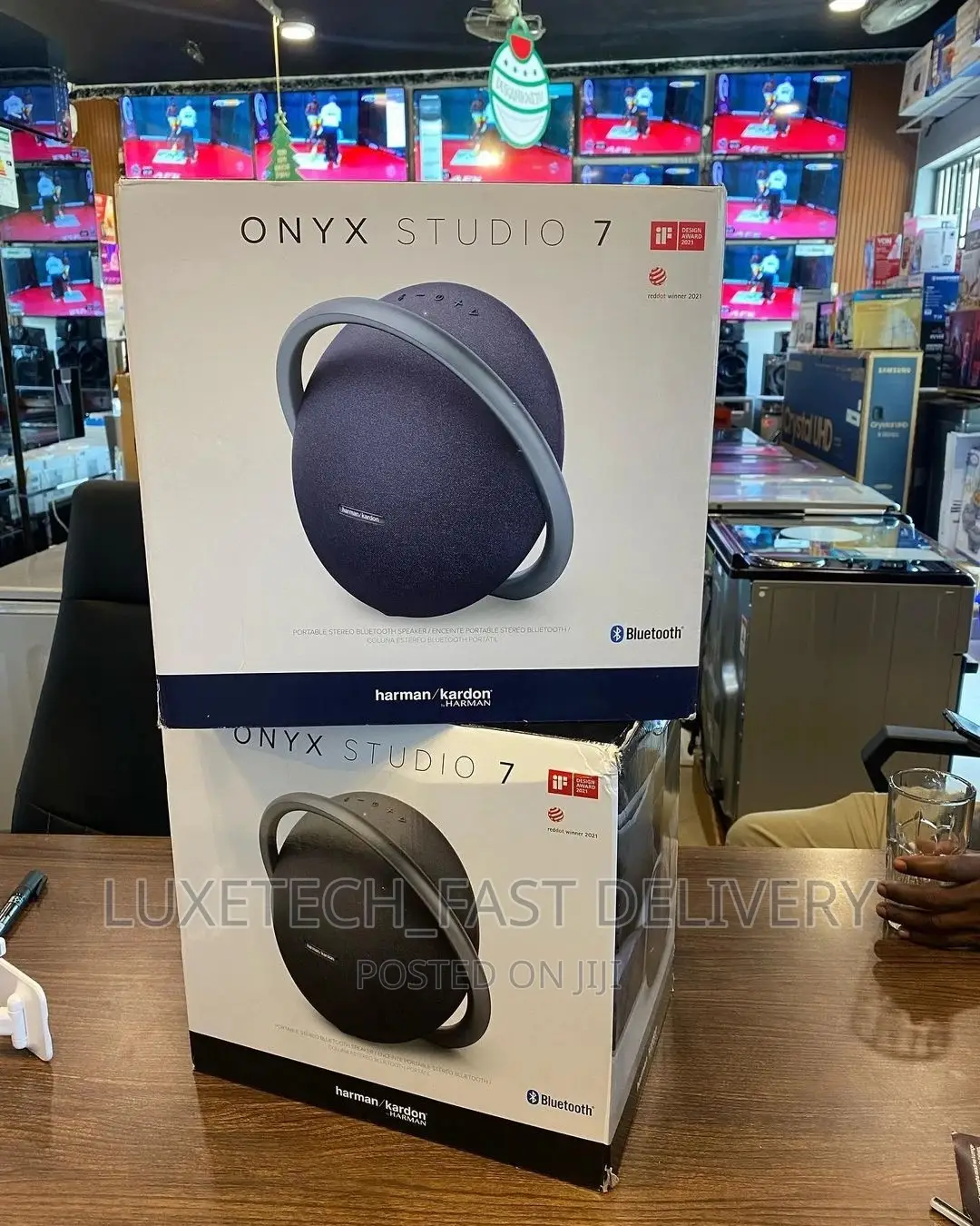 Harman Kardon Onyx Studio 7 Wireless Bluetooth Speaker