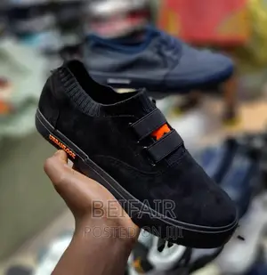 Simple Sneakers | Simpo Raba