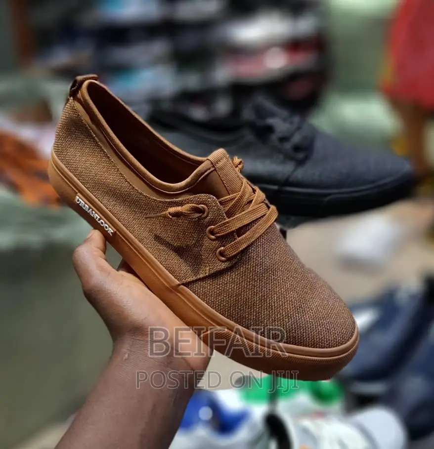 Simple Sneakers | Simpo Raba