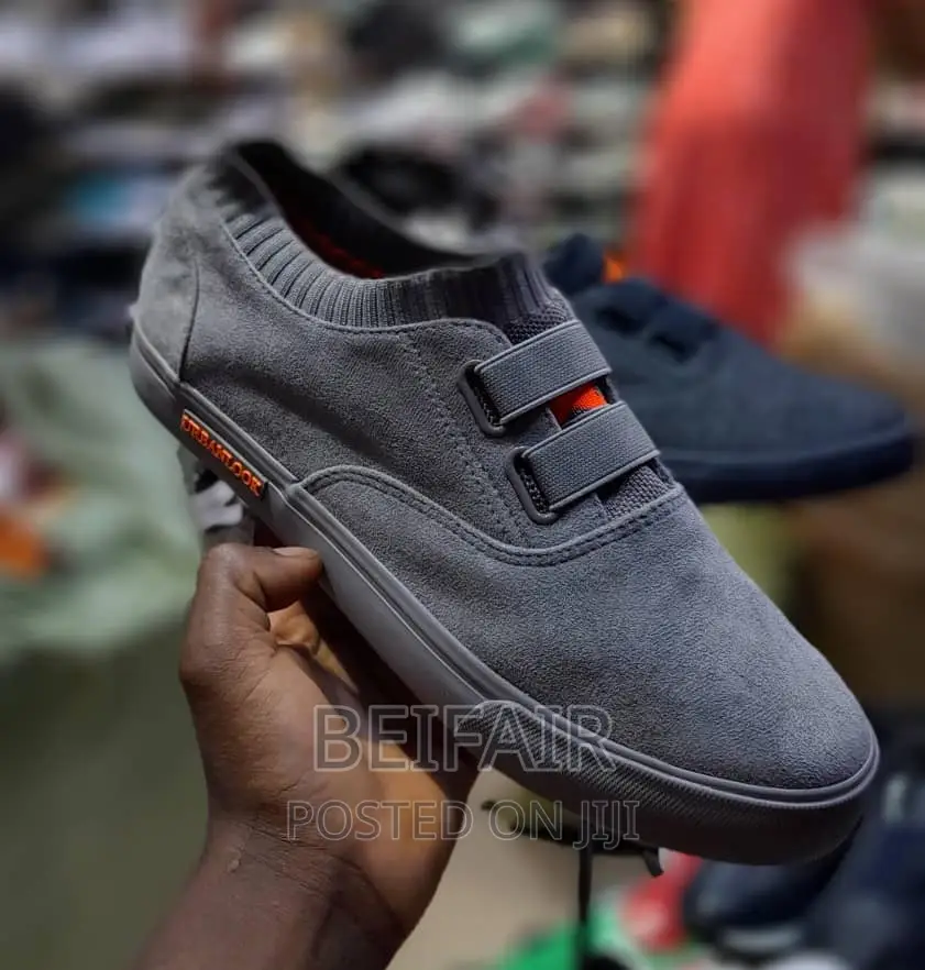 Simple Sneakers | Simpo Raba