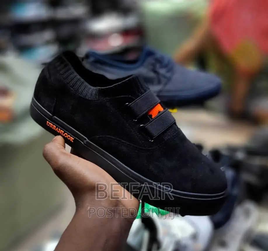 Simple Sneakers | Simpo Raba