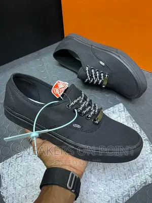 Restocked Vans Off the Wall