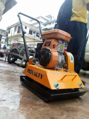Plate Compactor 90kg (Royalty)
