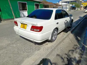 Toyota Carina 2001 White
