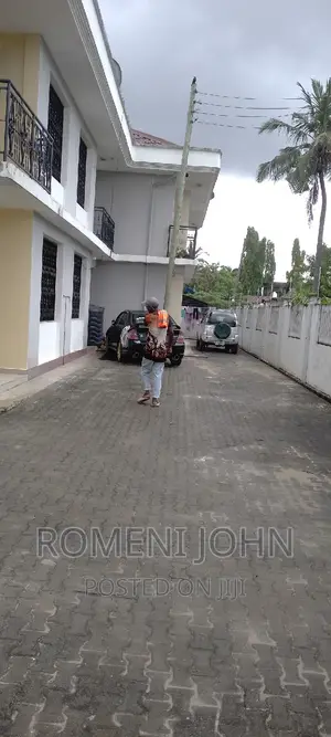 3bdrm Block of Flats in Tanzania Dsm Ukonga, Ilala for rent