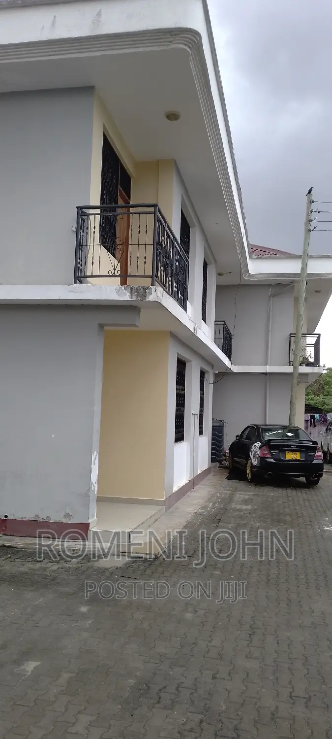 3bdrm Block of Flats in Tanzania Dsm Ukonga, Ilala for rent