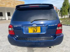 Toyota Kluger 2004 Blue