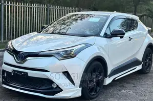 Toyota C-HR 2017 White