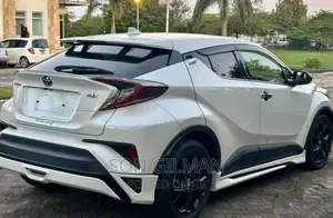 Toyota C-HR 2017 White