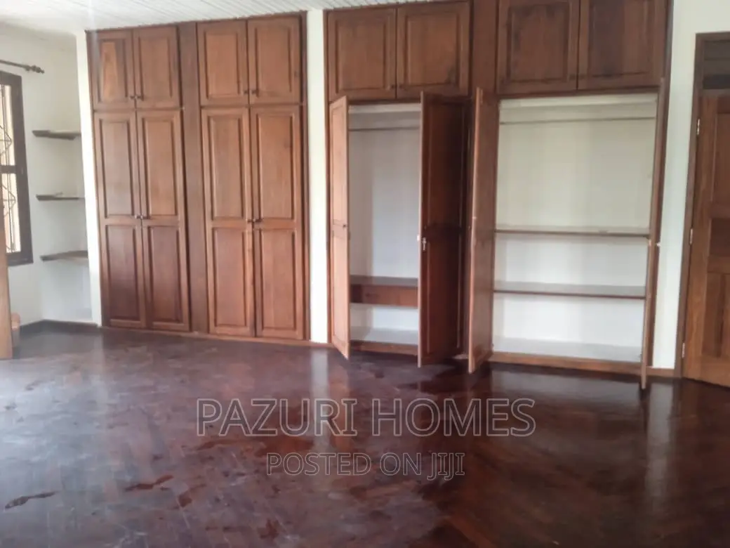 4bdrm Bungalow in Masaki for rent
