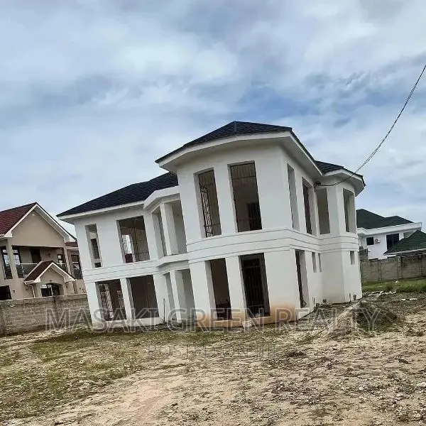 5bdrm House in Mbweni Jkt for sale