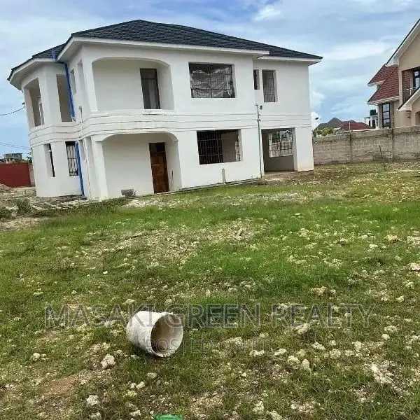 5bdrm House in Mbweni Jkt for sale