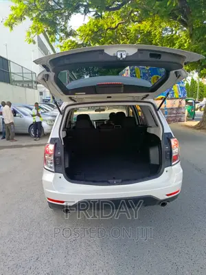 Subaru Forester 2009 White