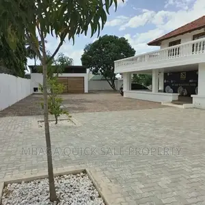 5bdrm House in Mikocheni for rent